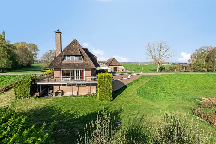 Foto 41 van IJsseldijk 4