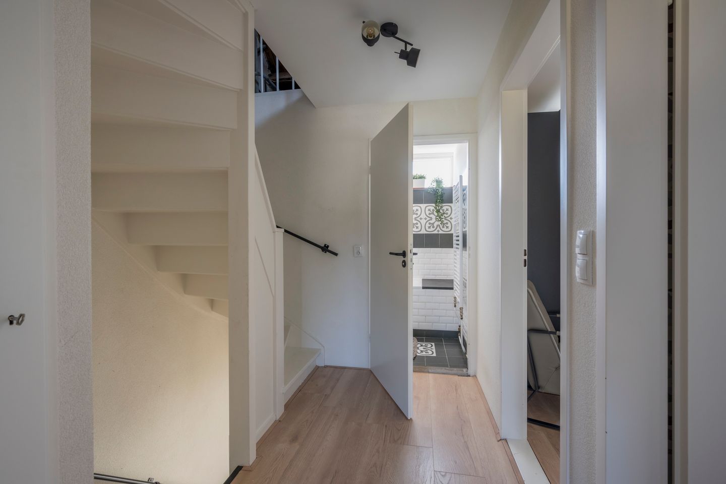 Photo 20 of Retiefstraat 333