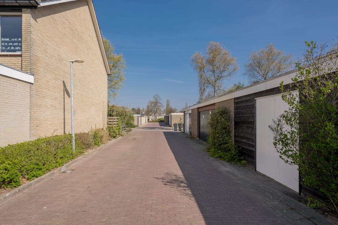 Photo 32 of Retiefstraat 333