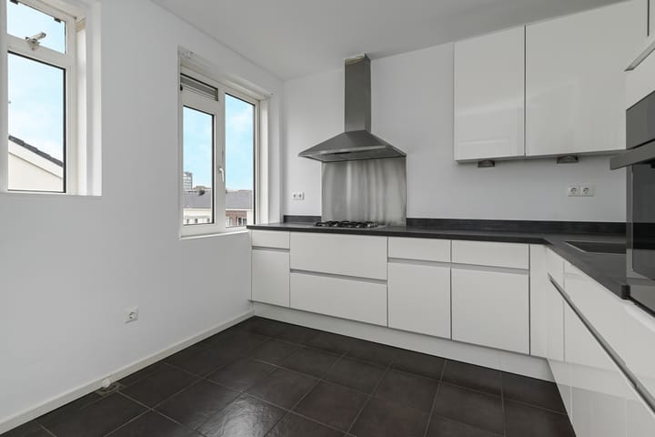 Foto 22 van Dr H. Colijnlaan 109