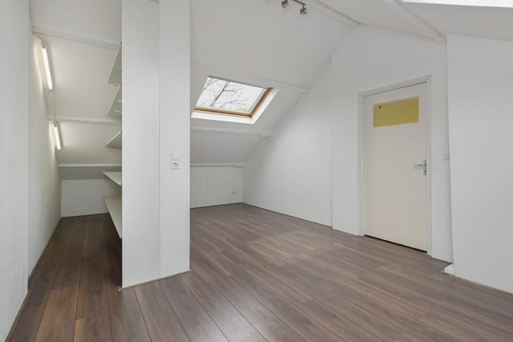 Foto 38 van Dr H. Colijnlaan 109