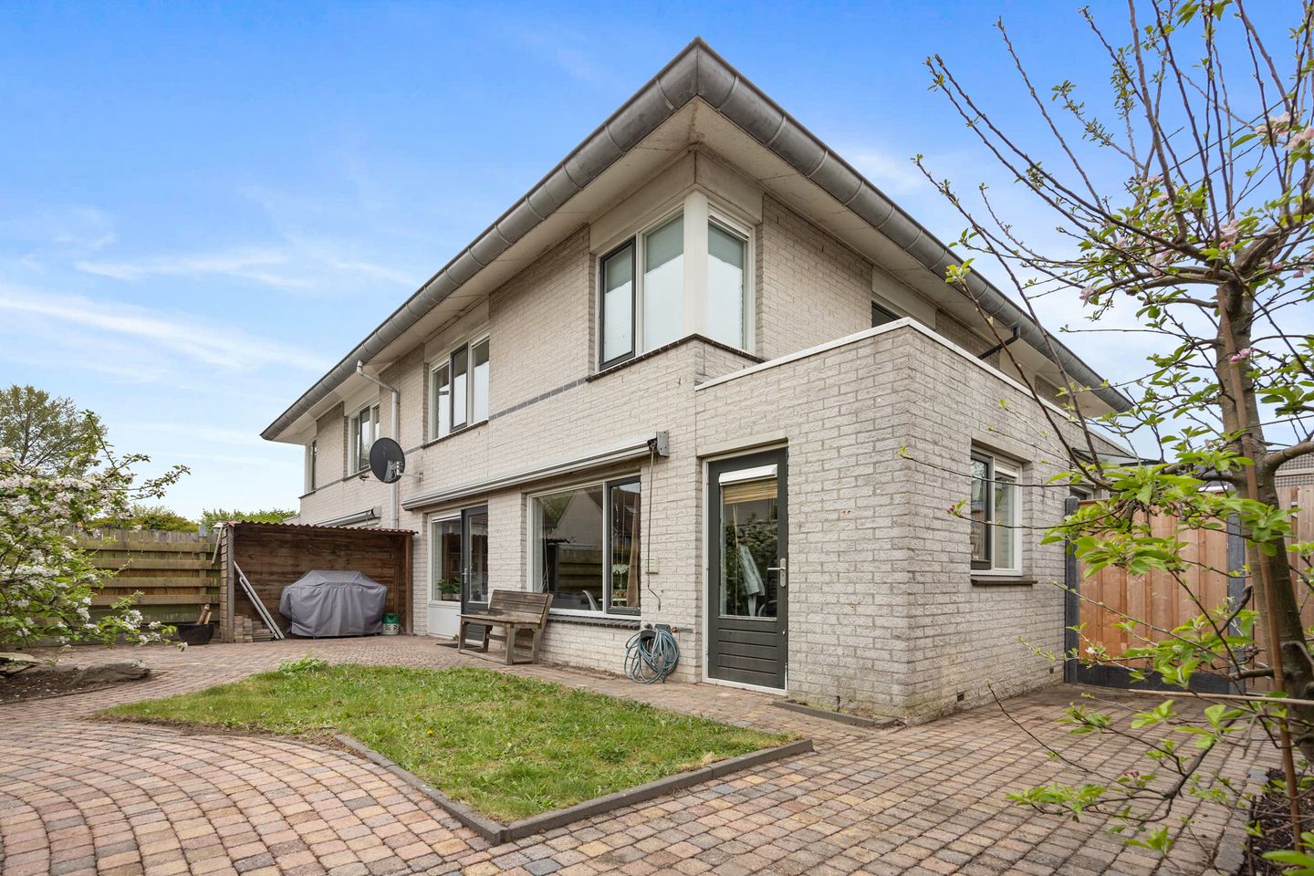 Foto 1 van Bartokweg 4