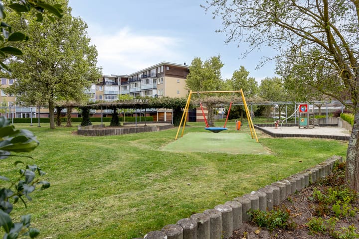 Photo 27 of Burcht 78