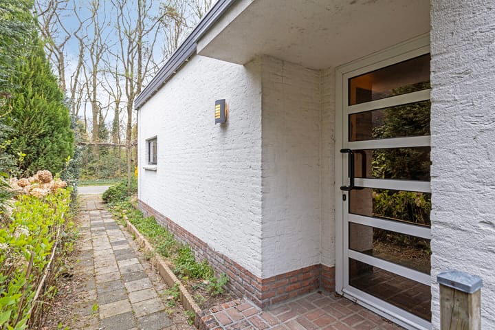 Foto 9 van Larikslaan 1-A