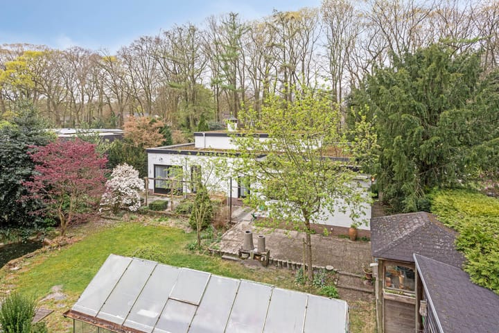 Foto 22 van Larikslaan 1-A