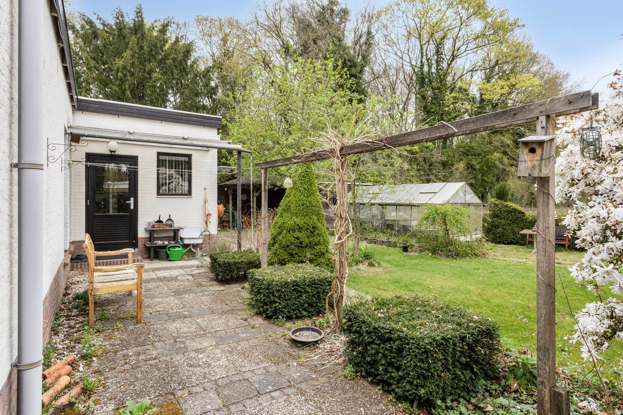 Photo 24 of Larikslaan 1-A