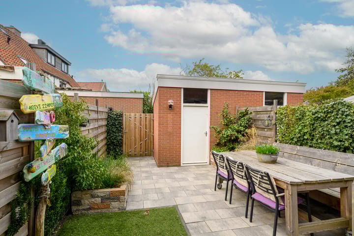 Foto 10 van Crocus 18