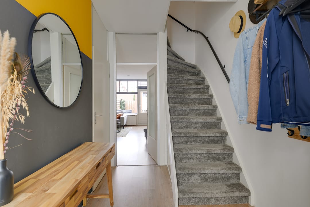 Photo 16 of Crocus 18