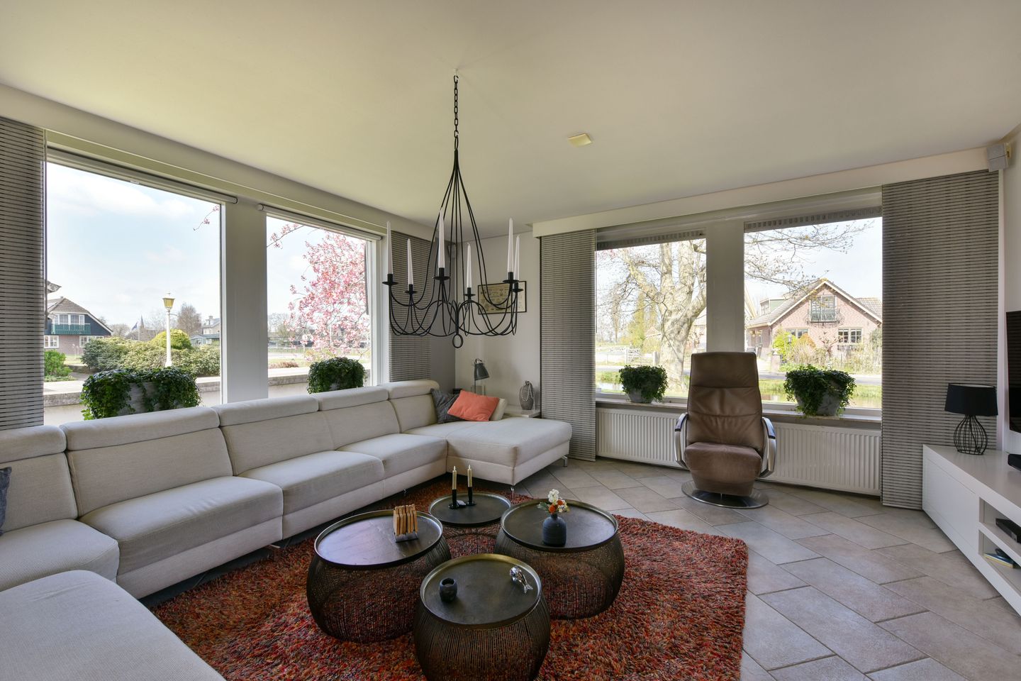 Foto 10 van Oudhuijzerweg 62