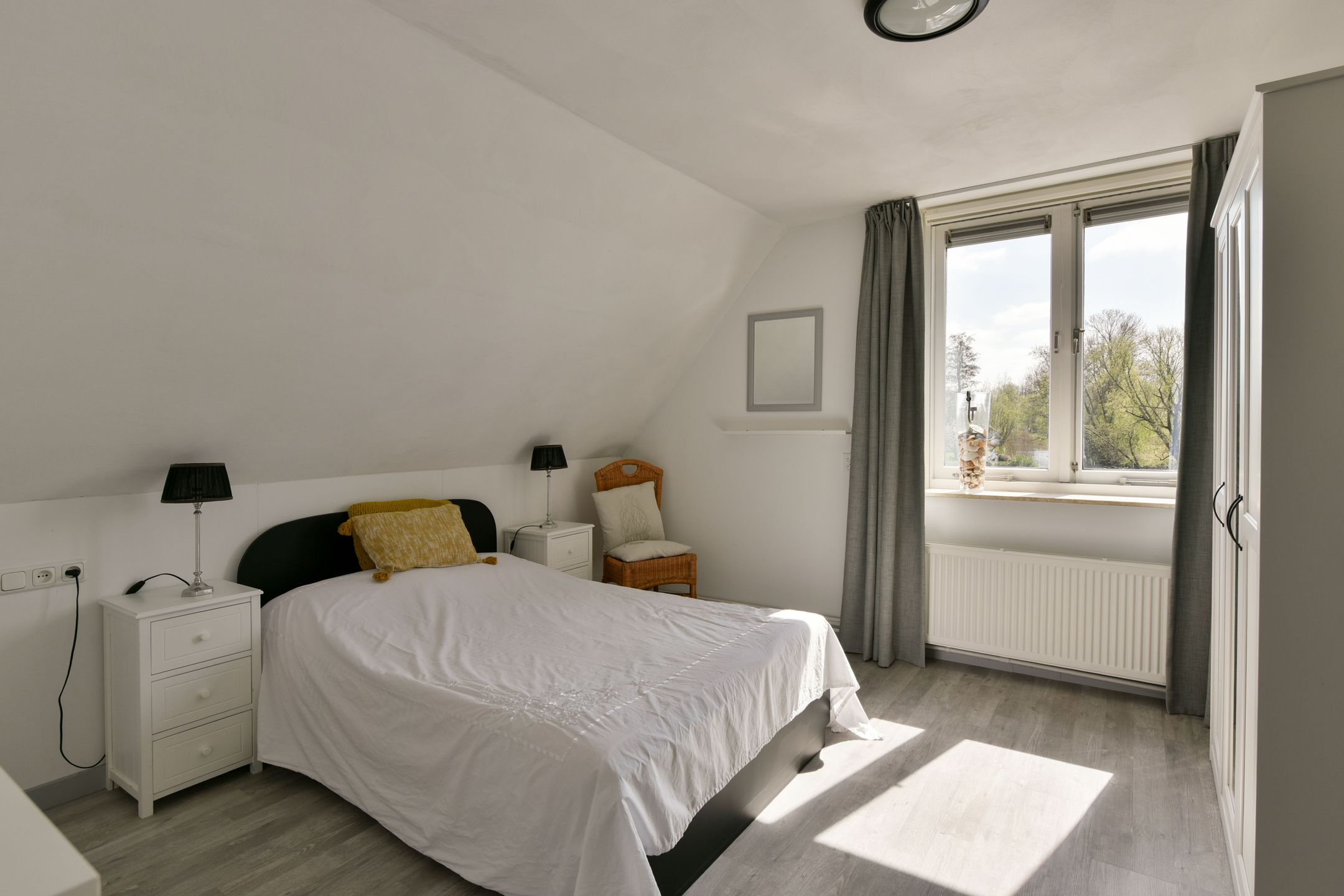 Foto 24 van Oudhuijzerweg 62