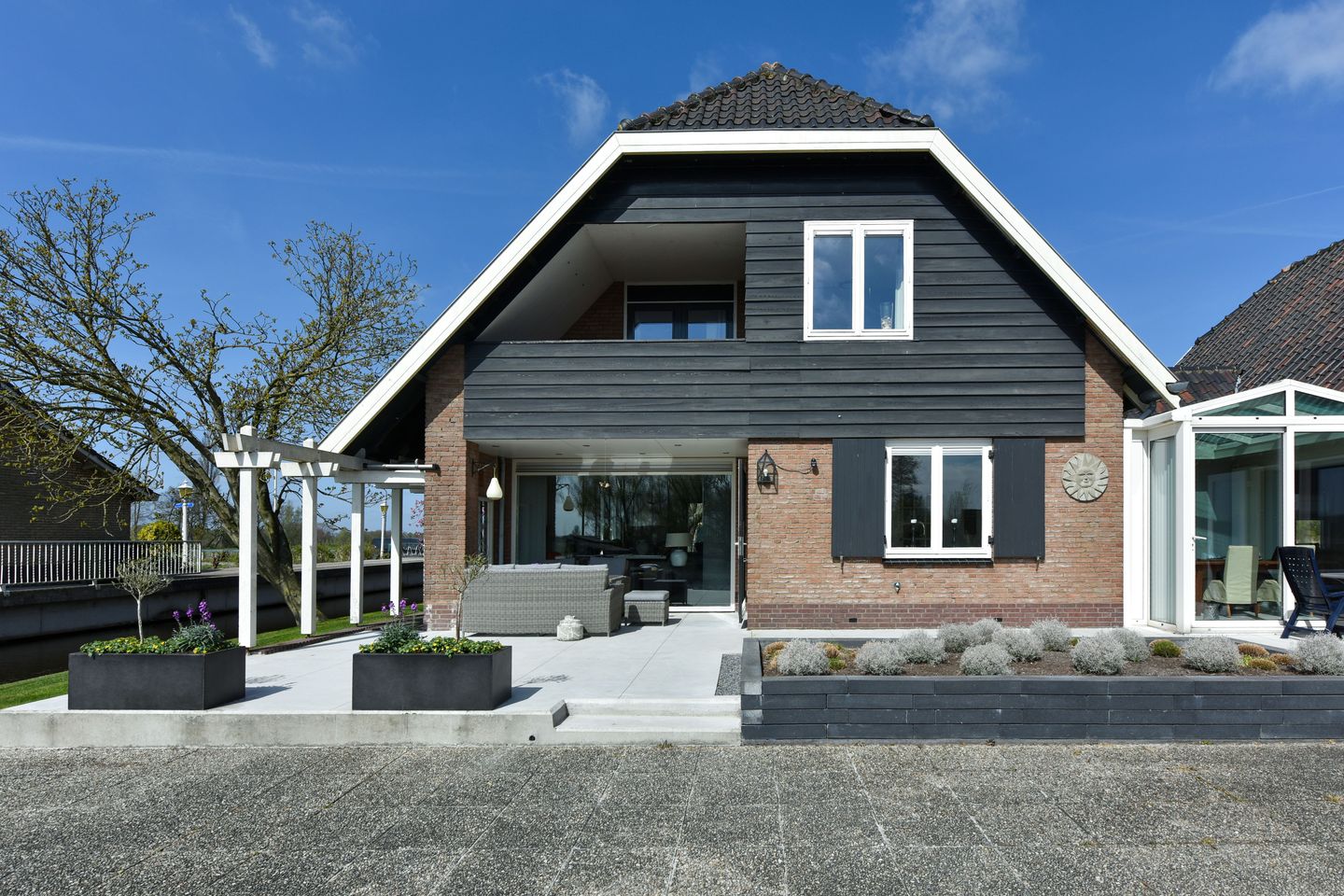 Foto 35 van Oudhuijzerweg 62