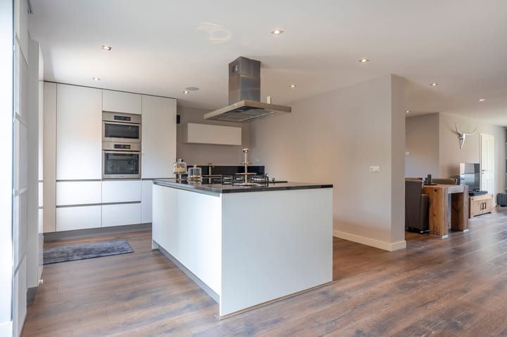 Foto 16 van Landweringstraat 57