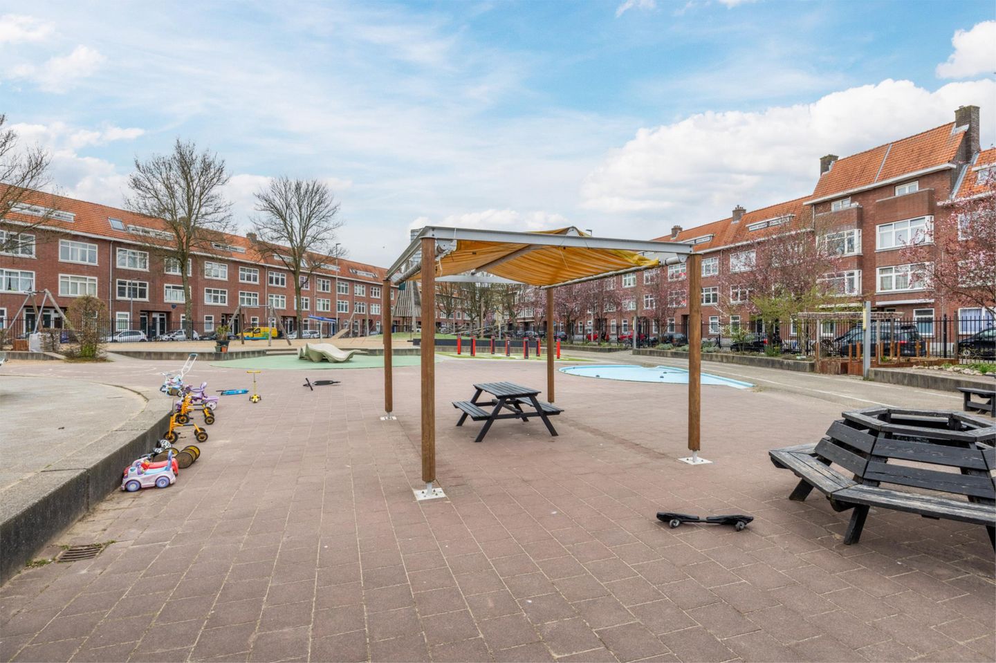 Foto 25 van Mijnsherenplein 27-B01