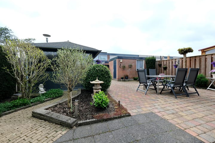 Foto 9 van Lindenhorst 5