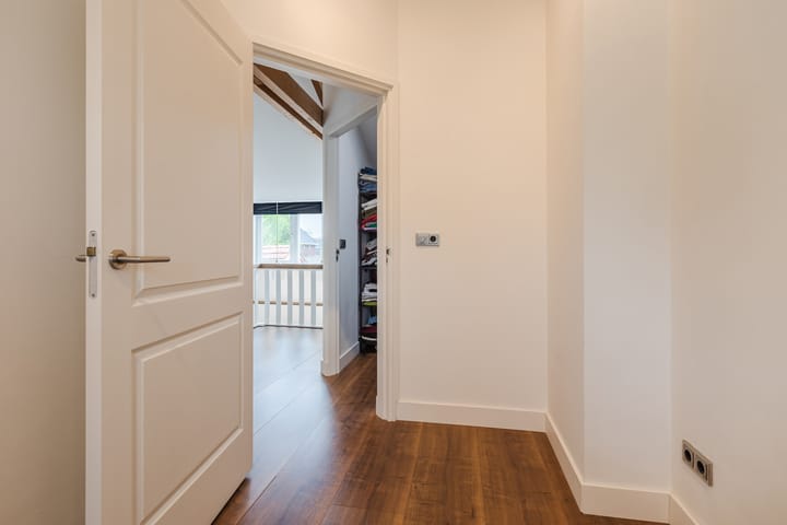 Foto 31 van Dorshout 4