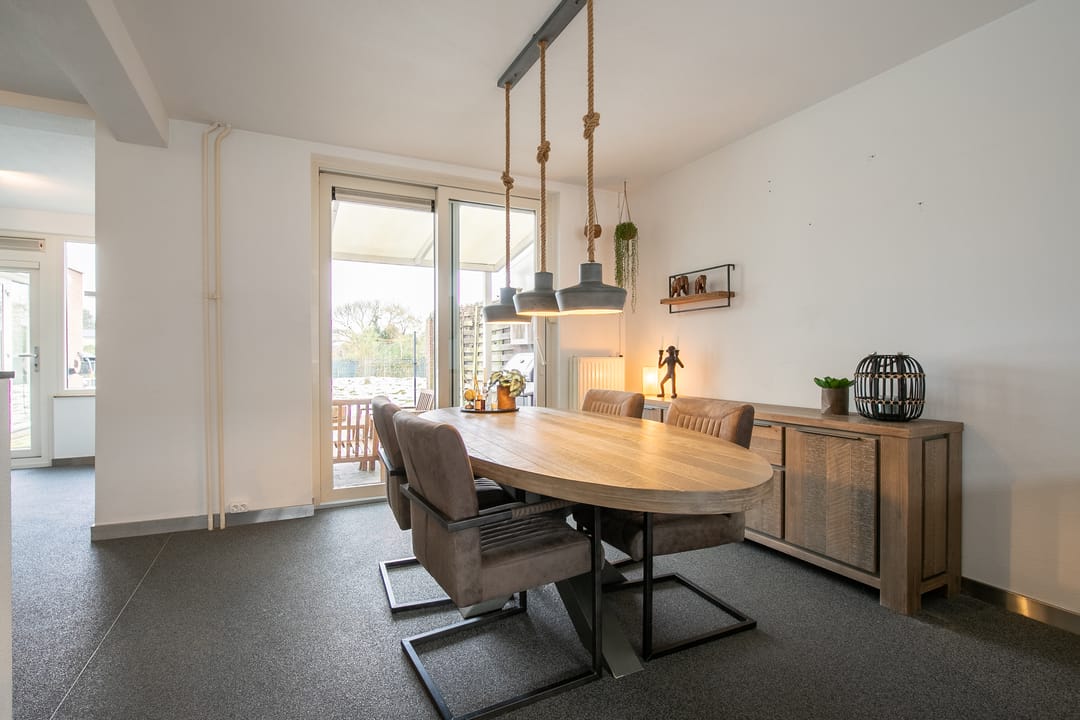 Foto 8 van Haesenstraat 9