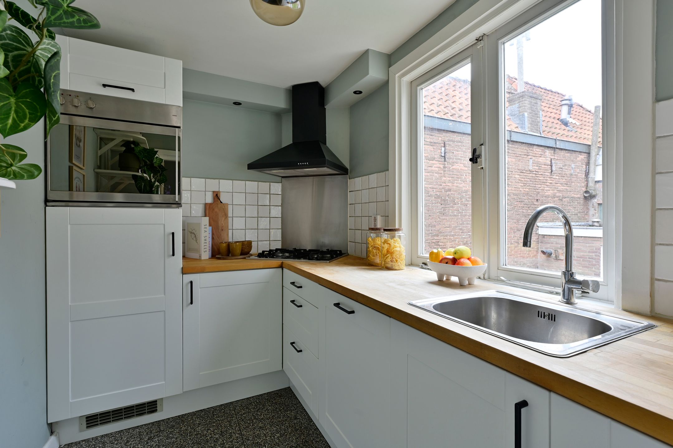 Photo 9 of Lange Annastraat 35-RD