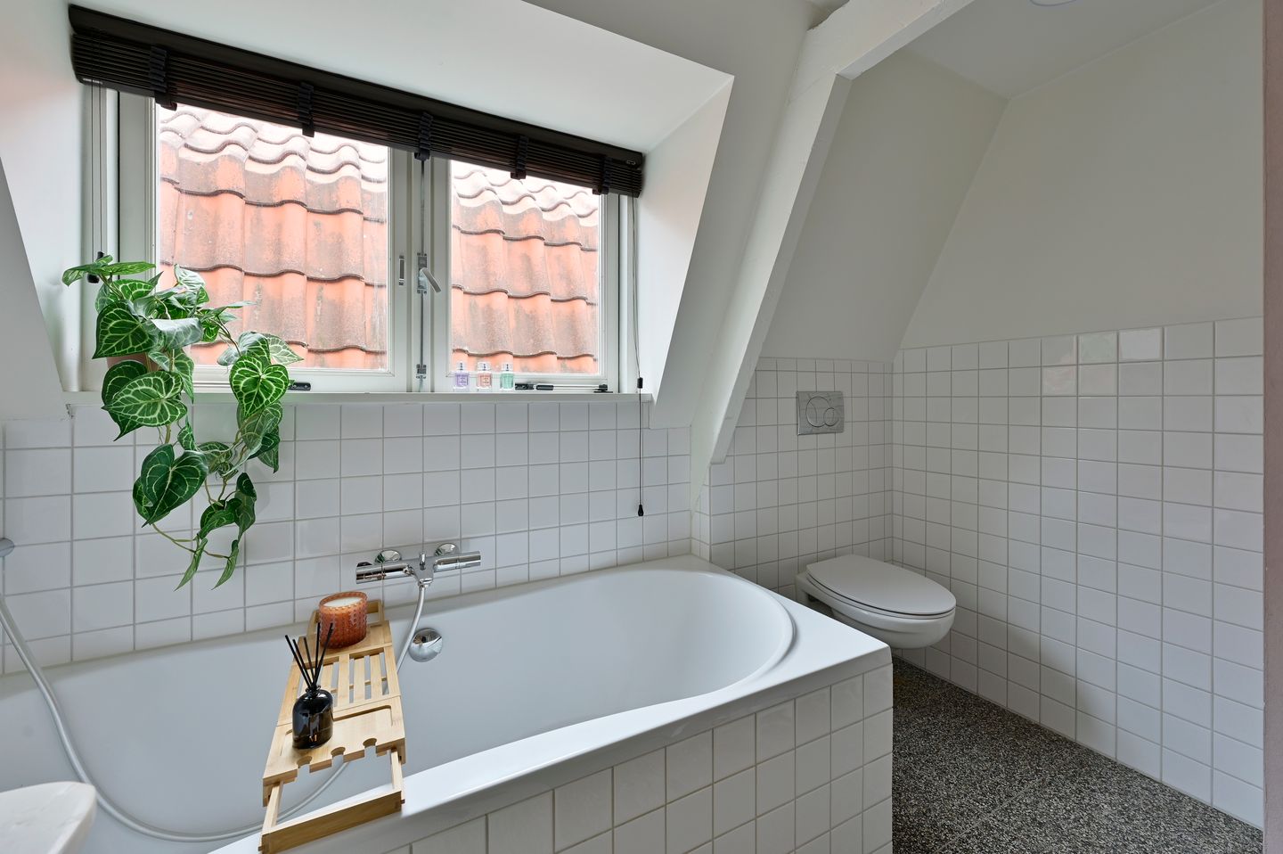 Photo 20 of Lange Annastraat 35-RD