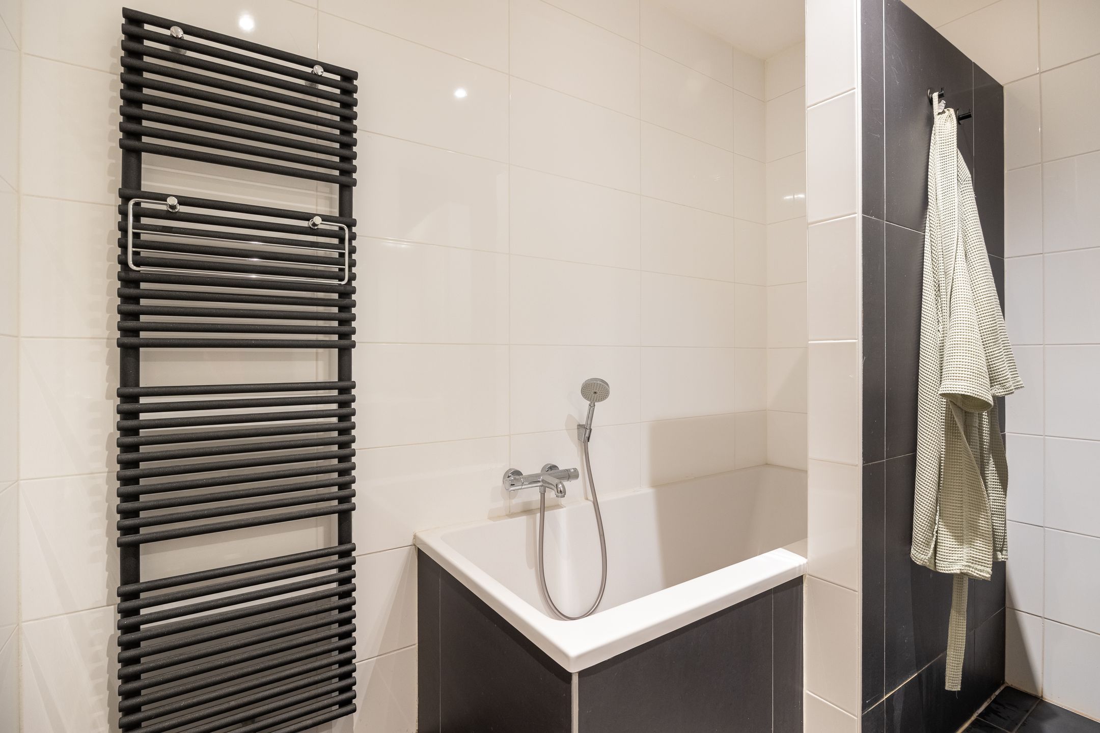 Foto 24 van Poortstraat 64