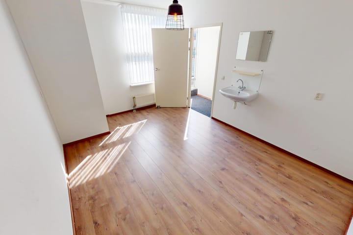 Foto 34 van van Bleiswijkstraat 9-A