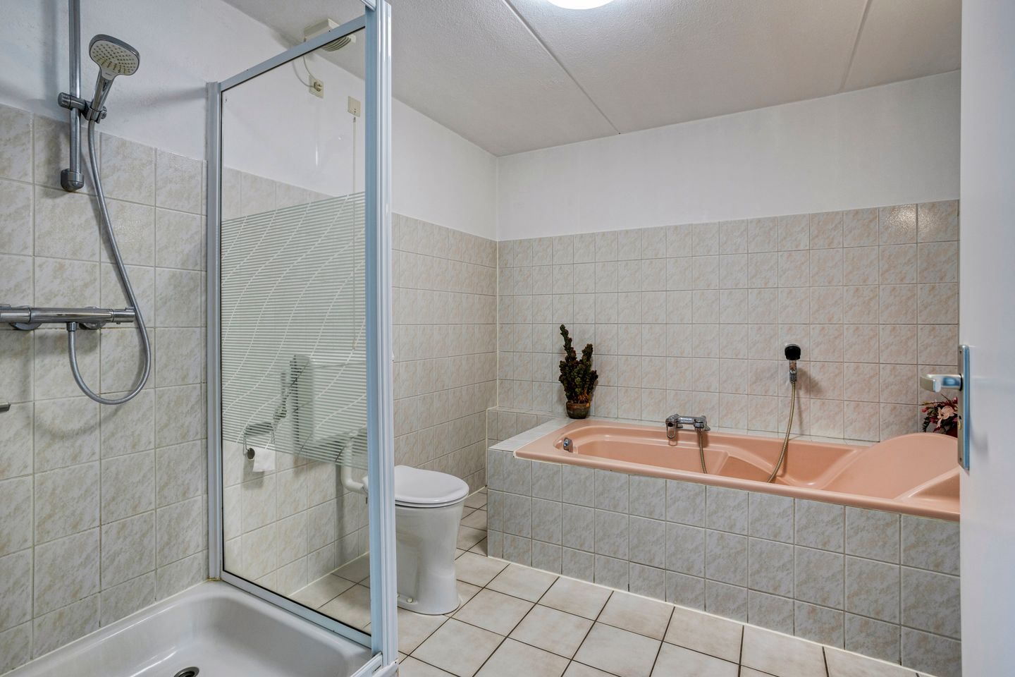 Photo 5 of Multatulihof 2