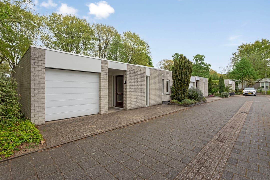 Photo 7 of Multatulihof 2