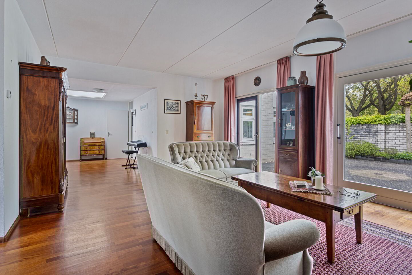 Photo 10 of Multatulihof 2