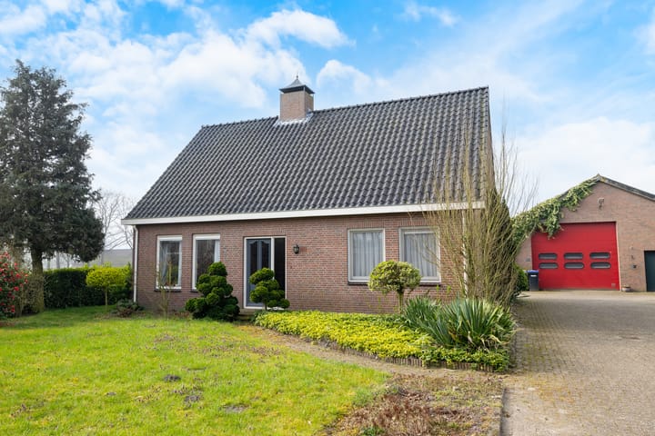 Photo 5 of Koestraat 2-A