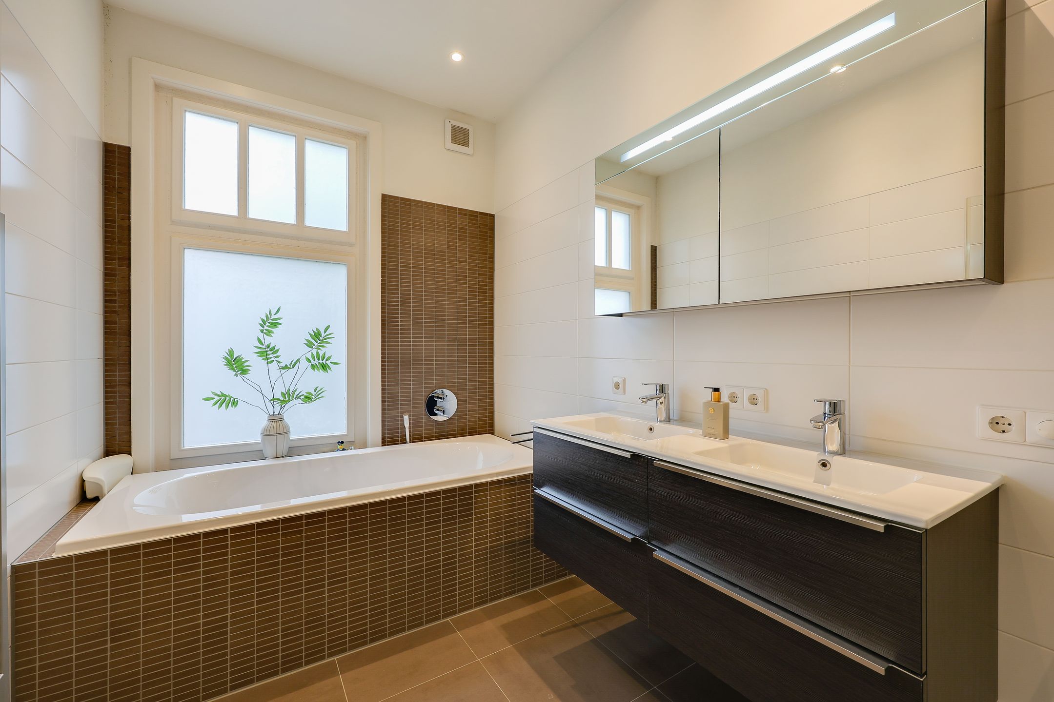 Photo 27 of Pasteurstraat 15