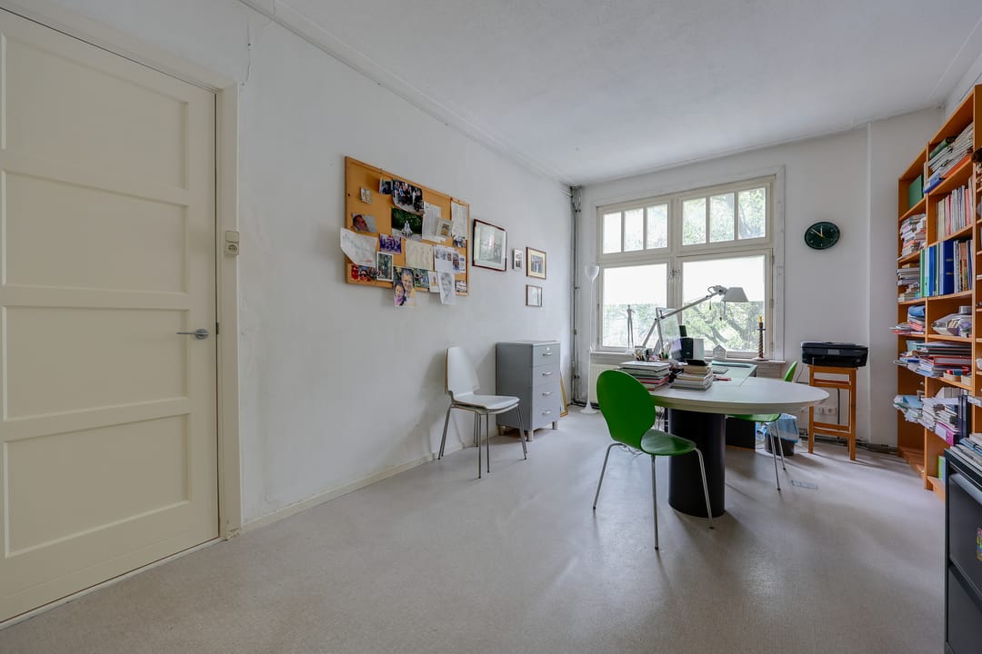 Photo 37 of Pasteurstraat 15