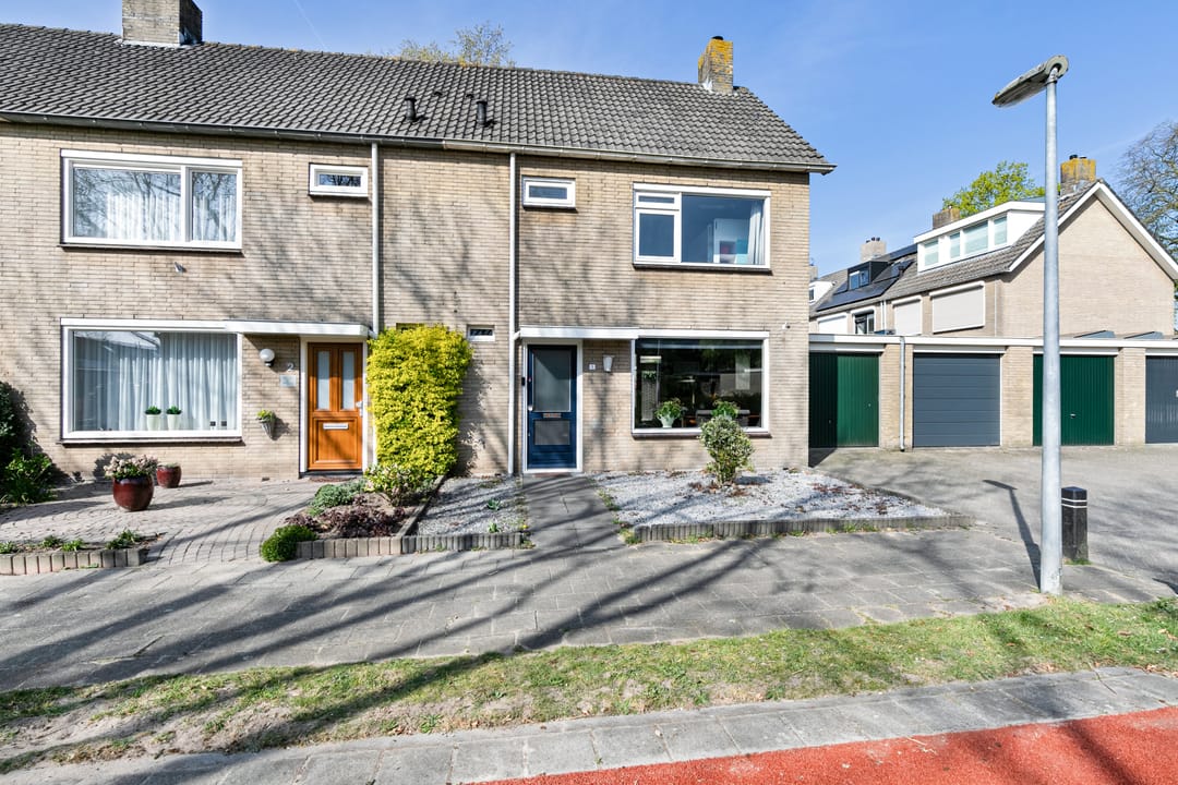 Foto 1 van Oranjelaan 1