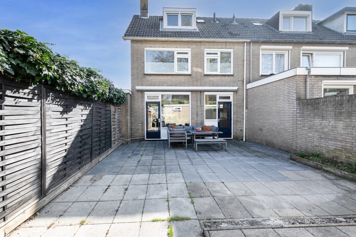 Foto 28 van Oranjelaan 1