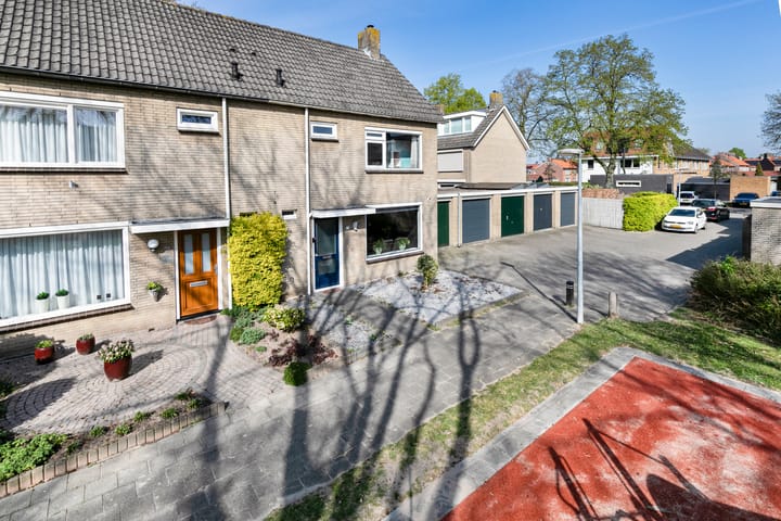 Foto 30 van Oranjelaan 1