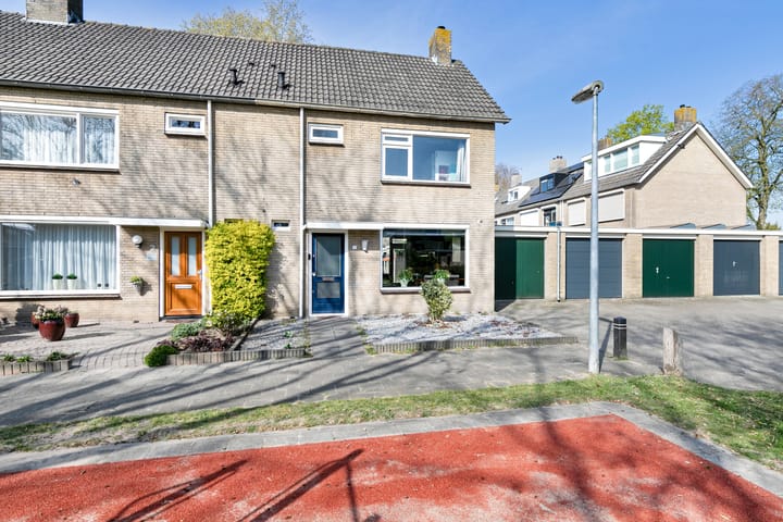 Foto 31 van Oranjelaan 1