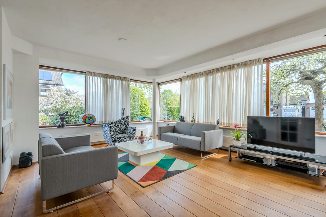 Foto 7 van Van Limburg Stirumlaan 1