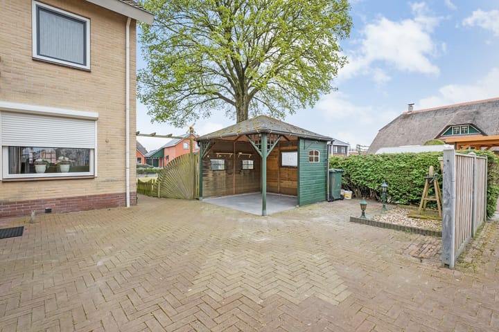 Photo 47 of Lindenlaan 15