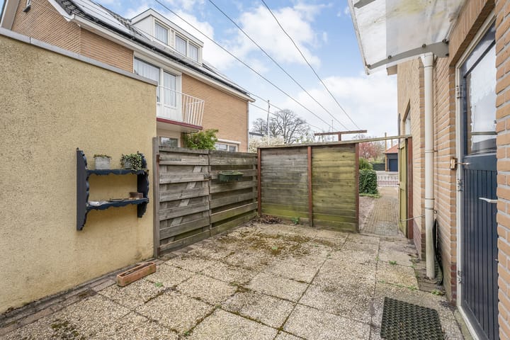 Photo 48 of Lindenlaan 15