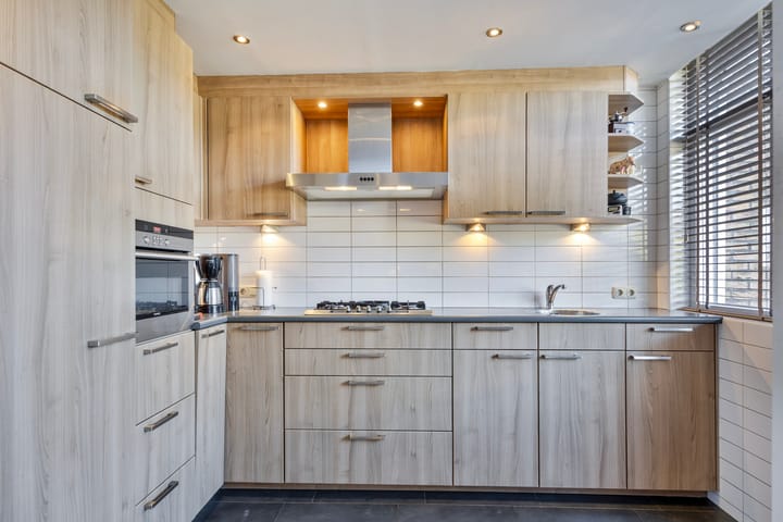 Photo 15 of Prof. Lorentzlaan 94