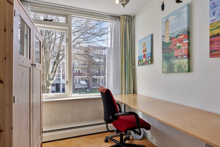 Photo 24 of Prof. Lorentzlaan 94