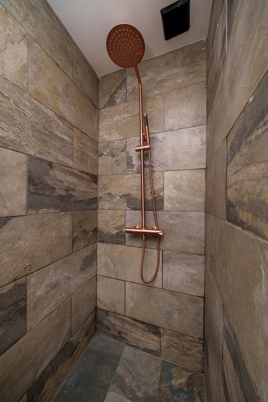 Foto 16 van Rosier Faassenstraat 87