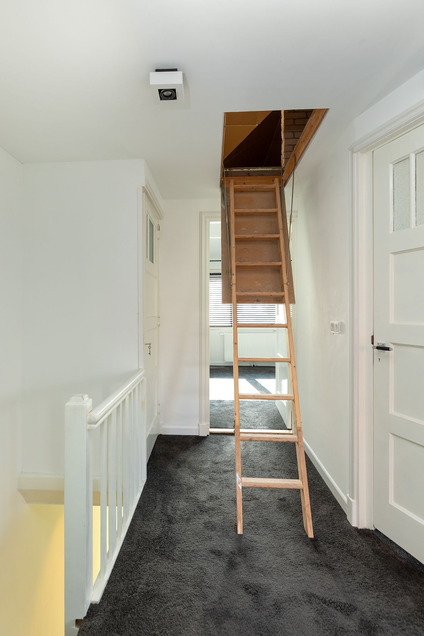 Foto 20 van 2e Nieuwstraat 48