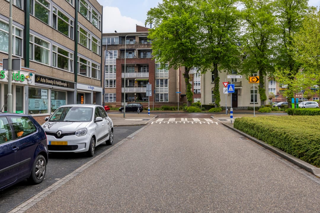 Foto 23 van Frans Erenslaan 16-A