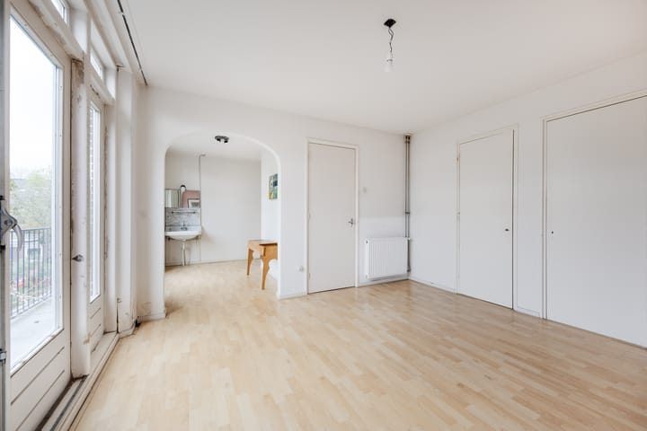 Foto 14 van Marsstraat 104