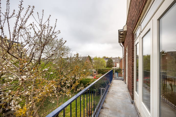 Foto 16 van Marsstraat 104