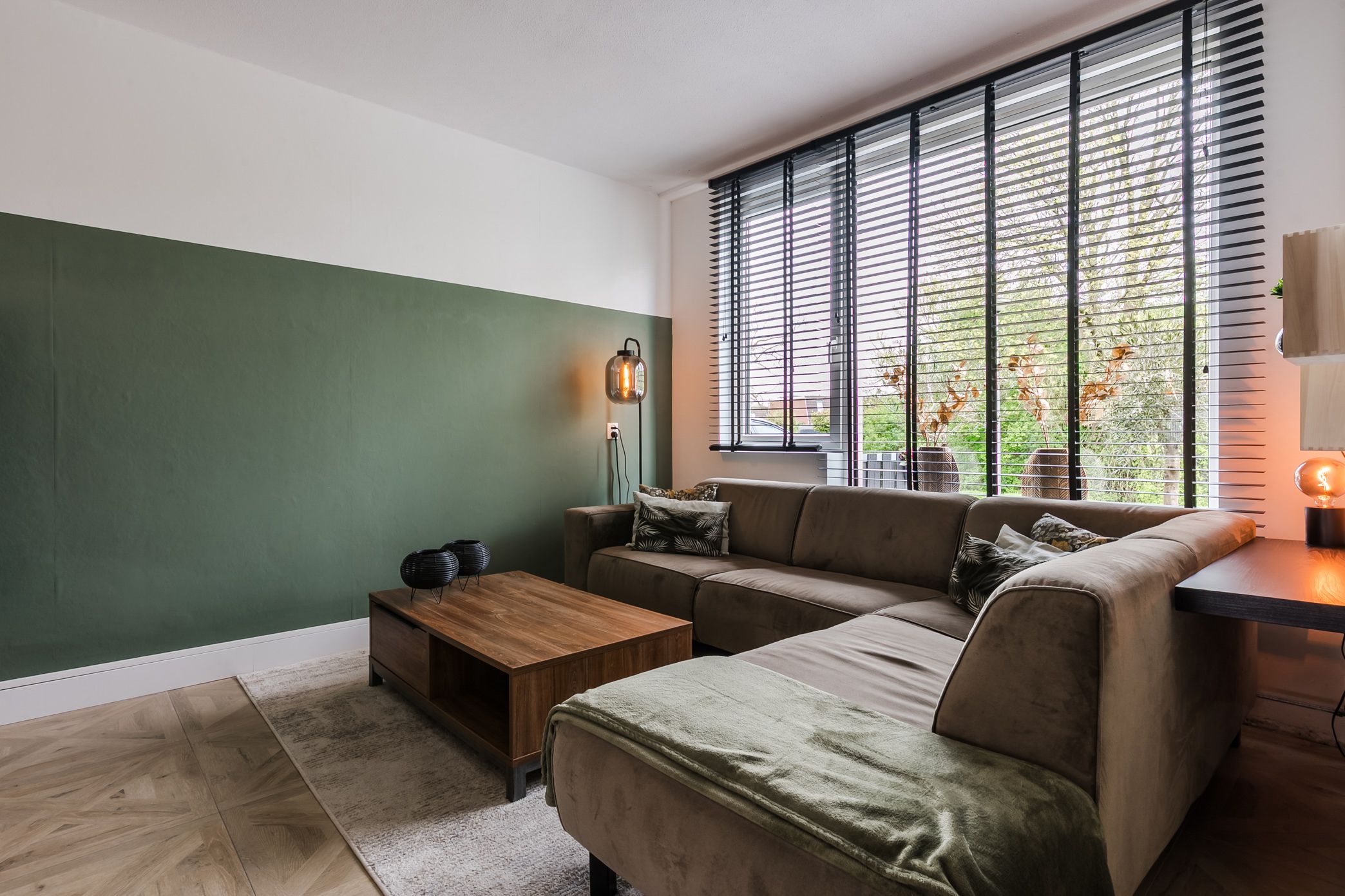 Photo 3 of Haring 13