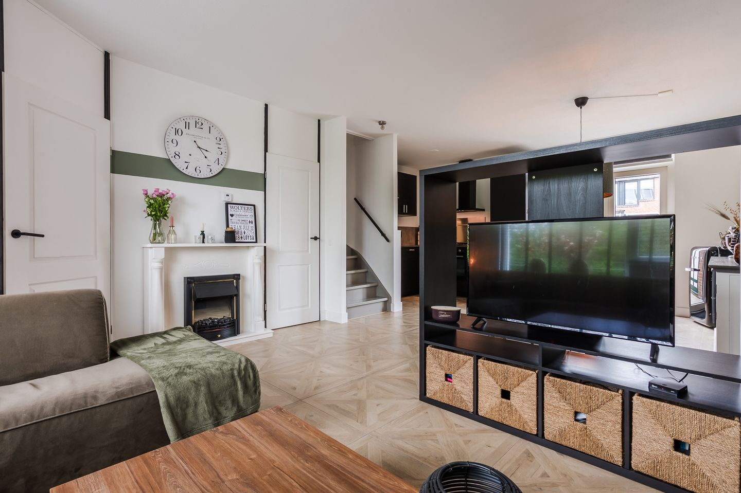 Photo 4 of Haring 13