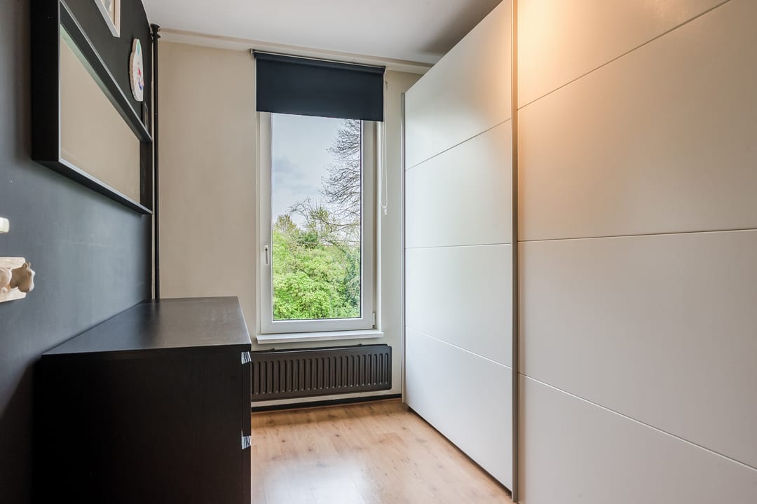 Photo 17 of Haring 13