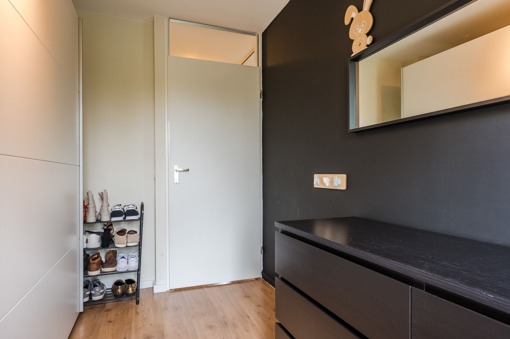 Photo 18 of Haring 13