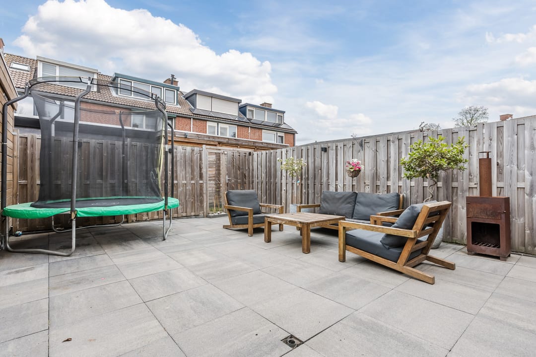 Photo 26 of Haring 13