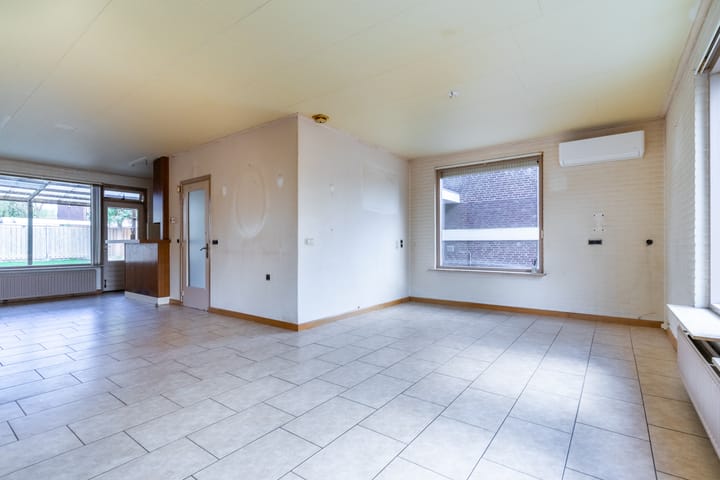 Foto 6 van Julianalaan 86